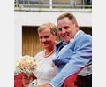 Bild: wku
Jana Husemann und Horst Gebhard nach der standesamtlichen Trauung.