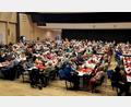 Bild: R. Kreuzer
Der Saal der Max-Reger-Halle war beim Seniorennachmittag der Stadt Weiden gut gefüllt.