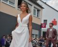 Archivbild: jr
Bei der Hochzeitsmesse in Konnersreuth wird unter anderem Brautmode gezeigt. Das Bild entstand bei einer Modenschau in Mitterteich im vergangenen Jahr.