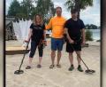 Bild: Gregor Bodensteiner/exb
Am Samstag machten sich Gregor Bodensteiner und zwei Helfer am Murner See mit Metalldetektoren auf die Suche nach dem verlorenen Ehering.