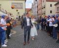 Bild: Kunz
Die Wasserballmannschaft des Weidener Schwimmvereins stand für ihren Kapitän Thomas Kick und dessen Braut Sandra Danzl Spalier.