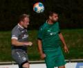 Bild: ham
Mathias Meßmann (links) trifft mit den Schwarzenfeldern am Samstag auf den TSV Stulln. In der vergangenen Saison endete das Derby 3:1 für Schwarzenfeld (Szene aus diesem Spiel).