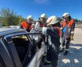 Bild: lei
Rettungstechniken an Elektromobilen standen bei einem Ausbildungstag der Feuerwehr Auerbach auf dem Programm.