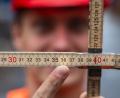 Bild: IG Bau/exb
Die IG Bau wirbt für die Berufsausbildung: In 36 Monaten vom Azubi zum Gesellen.