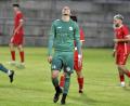 Bild: Hubert Ziegler
Wieder eine klare Chance vergeben: Salah El Berd von der DJK Gebenbach hadert bei der 1:3-Niederlage gegen Feucht mit dem Schicksal. Kehrt seine Mannschaft bei Fortuna Regensburg in die Erfolgsspur zurück?