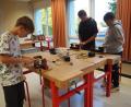 Bild: Fichtelnaabtal-Mittelschule/exb
Schüler beim Werkeln.
