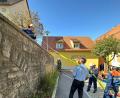 Bild: Feuerwehr Erbendorf/exb
An einer der zwölf Stationen beim Jugendleistungsmarsch musste das Aufziehen eines CM-Strahlrohres mit C-Schlauch gezeigt werden.