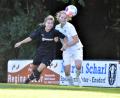 Bild: Hubert Ziegler
Anna Luschner (links) vom TSV Theuern setzt sich beim 4:1-Sieg gegen Fürth erfolgreich in Szene. Auch im Gastspiel beim FC Stern München soll gepunktet werden.