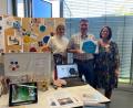 Bild: Naabtal Realschule/exb
Die Lehrer Anne Bräuer, Bertram Freundl und Liane Schuster (von links) vertraten die Naabtal-Realschule bei „Science on stage“.