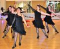 Bild: Zwick/exb
Das ist Line Dance auf höchstem Niveau: Das Showteam "Las Chicas de Fuego" der Wackersdorfer Luckyliners wurde mit seinem Auftritt in Stuttgart Deutscher Meister.