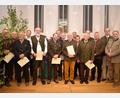 Bild: bnr
Die BJV-Kreisgruppe Nabburg konnte 16 Mitglieder für ihre langjährige Mitgliedschaft zum Bayerischen Jagdverband auszeichnen. Seit 60 Jahren sind Robert Neblich, Karl Freiherr von Lichtenstern und Lorenz Schöner Mitglied. Die Ehrungen nahmen der BJV Kreisvorsitzende Frank Zeitler und der BJV Bezirksvorsitzende MdL Alexander Flierl vor.