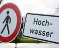 Symbolbild: Gabi Schönberger
Das Thema Hochwasserschutz beschäftigt den Marktrat in Königstein in seiner jüngsten Sitzung.