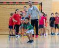 Bild: Guenter Uschold/exb
David Delp leitete die Fortbildung für junge Handballer.