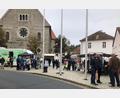 Bild: wro
Der Herbstmarkt an der Kirche und am Pfarrheim in Falkenberg war den ganzen Tag über gut besucht.