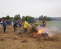 Bild: fvo
Nicht fehlen darf im Herbst das Kartoffelfeuer nach der Kartoffelernte am Steffelbauernfeld in Frankenrieth