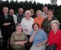 Archivbild: gis
Foto anlässlich des 50. Gründungsjubiläums der Aktion am Fichtelsee (vorne, von links) Gundi Zapf, Olga Babo und Irma Wolf sowie (hinten, von links) Pfarrer Andreas Gromadzki, Siegfried Kastl, Hans Wolf, Rita Gonzalvo, Karl Kuhbandner, Theresia Hackenschmidt, Engelbert Schmalzl und Maria Kastl.