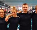 Bild: rbg
Hanna Hirsche, Sandra Beinrucker, Marlene Züllich, Fynn Legat und Leonhard Fütterer (von links) präsentierten die TSC- Zukunft bei den bayerischen Kurzbahnmeisterschaften in Nürnberg.