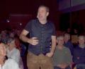 Bild: e
Der Kabarettist Thomas Vogelmayer brachte seine 100 Zuhörer in Kümmersbruck zum Lachen.