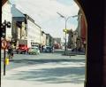 Bild: Privatarchiv Hladik/Schober
Die Bahnhofstraße war früher eine gut frequentierte Einkaufsstraße mit vielen Ladengeschäften.