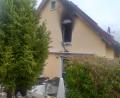Bild: tk
So sah es am Tag danach in dem Raigeringer Wohngebiet aus, in dem am Samstag, 7. Oktober, ein Feuer ausgebrochen war. Das Obergeschoss brannte komplett aus.