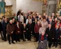 Bild: le
26 Jubelpaare treffen sich in der St. Johannes Baptista Kirche zu einer Andacht, um mit Pfarrer Wilfried Römischer das Eheversprechen zu erneuern. Anschließend gibt es ein gemütliches Beisammensein im Gemeindehaus.
