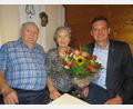 Bild: adj
Mit Ihren Mann Johann feierte Lina Pöll ihren 85. Geburtstag. Einer der ersten Gratulanten war Bürgermeister Ernst Schicketanz.