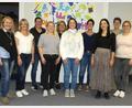 Bild: no
Vorsitzende Sonja Übler (links) mit der Führungsspitze des Förderkreises der Grundschule Illschwang und Rektorin Gabi Pirner (Zweite von rechts).