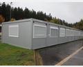 Bild: Benkhardt
In den Containern beim alten Grenzgebäude in Mähring will der Landkreis übergangsweise Geflüchtete unterbringen.