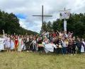 Bild: Franziska Kiesl/exb
Götter über Götter aus allen Mythologien versammelten sich gern unter dem christlichen Kreuz zum Gruppenfoto im Zeltlager der KjG Hl. Dreifaltigkeit.