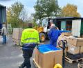 Bild: Aktion Solidarität/exb
Fleißige Helfer der Aktion Solidarität beluden wieder einen Container, der Hilfsgüter nach Togo bringen wird. Damit beteiligt sich der Verein an einem Projekt von Pfarrer Casimir Dosseh aus Pyrbaum bei Neumarkt.