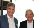 Bild: Hirsch
Cluster-Sprecher Professor Stefan Hierl (links) und Novanta-Standortleiter Martin Hartmann (rechts) leiteten die Oberpfälzer Ringvorlesung zum zehnjährigen Bestehen des OTH-Verbundes.
