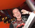 Bild: Toni Lopez/exb
Ein Zauberer am Pult: DJ Moretti alias Thomas Mohr. Nach 40 Jahren stöpselt er endgültig aus.