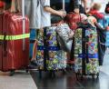 Bild: Oliver Berg/dpa
Koffer packen für warme und entspannte Tag in Ägypten? Eine erste Warnung des Auswärtigen Amts gibt es bereits, allerdings nicht für die Mehrzahl der Urlaubsziele.