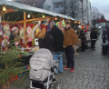 Archivbild: wro
Der Adventsmarkt in Wiesau geht immer am ersten Adventssamstag über die Bühne.