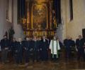 Bild: ge
In der Pfarrkirche St. Marien gestalteten Pfarrer Herbert Mader (Sechster von rechts) und Dekan Karlhermann Schötz (Siebter von rechts) die ökumenische Hubertusmesse. Links Jäger-Chef Stefan Frank.