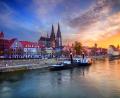 Bild: Rudy Balasko – Shutterstock.com
Die Unesco-Welterbe-Stadt Regensburg ist immer einen Ausflug wert. Am 10. Dezember stehen eine Stadtführung und ein Besuch des Weihnachtsmarktes auf Schloss Thurn und Taxis auf dem Programm.