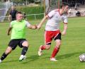 Archivbild: hho
Der TSV Bärnau empfängt am Sonntag die SpVgg Wiesau. Das Hinspiel (Szene mit dem Bärnauer Jonas Zintl, links, und Fabian Nickl) gewannen die Wiesauer mit 4:0.