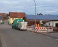 Bild: mnt
Bürgermeister Walter Schauer gab bei der Gemeinderatssitzung bekannt, dass Teile der Neunburger-Straße in Kulz für Ausbesserungsarbeiten beim Glasfaserausbau nochmal geöffnet werden müssen.