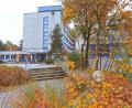 Bild: Portner
Die Asklepios-Klinik Oberviechtach leistet eine Basisnotfallversorgung für 32 700 Einwohner der Region. Klinikleitung und Stadtrat appellieren an eine bayerische Lösung nach Wegfall des Sicherstellungszuschlages seit Mai 2023.