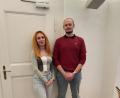 Bild: Regierung der Oberpfalz/Fronek
Der neue Bezirksschülersprecher Maximilian Badault, Medbo Pflegeschule Regensburg und die 2. Bezirksschülersprecherin Jessica Abel, BSZ Weiden