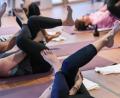 Symbolbild: Jens Kalaene
Weil die Birglandhalle ausgebucht ist, weicht der ASV Schwend mit Yoga-Stunden in den Kindergarten Fürnried aus.
