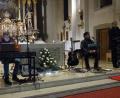 Bild: Pfarramt Erbendorf/exb
Hubert Treml und Christoph Seidl in der Pfarrkirche in Erbendorf.