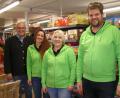 Bild: pz
Noch gibt es viel zu tun. Aber das Team im Dorfladen – von links Geschäftsführer Klaus Meyer, Christine Gennari, Bianca Sturm und Alex Winterl – ist hoch motiviert und freut sich auf die Eröffnung.