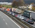 Bild: Tietz 
Die A93 ist zwischen Nabburg und Pfreimd nach einem Unfall gesperrt. Der Verkehr wird umgeleitet.