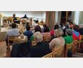 Bild: rfi
Autorin Antonia Vitz aus Steinberg am See (links) und Musiker Daniel Gumo Reiss aus Regensburg (rechts).