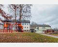 Bild: Susanne Forster
Schon im Oktober war bekannt geworden, dass der Besuch des Kinderhauses Bärnau teurer wird. Die neuen Gebühren gelten ab 2024, Eltern können von staatlichen Zuschüssen profitieren.
