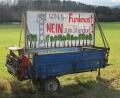 Bild: fks
Zum Thema Funkmast in Reuth herrscht derzeit "Funkstille". Das Protestschild, das einige Bürger aufgestellt haben, steht nach wie vor.