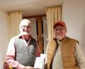 Bild: Stadtbücherei Waldsassen/exb
Dr. Thomas Bäumler und Stefan Voit (von links) lasen in der Stadtbücherei Waldsassen aus Bäumlers neuem Krimi.