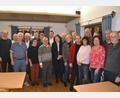Bild: hcz
Mit Vorsitzendem Heiner Vierling (hinten, Dritter von rechts) führen sie den Heimatring Weiden für die nächsten zwei Jahre. Mit im Bild sind außerdem die Ehrengäste.