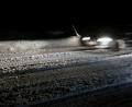 Symbolbild: Karl-Josef Hildenbrand/dpa 
Ein Auto fährt auf schneeglatter Straße. Bei der Gemeinde Birgland konnte ein Autofahrer aufgrund winterlicher Straßenverhältnisse nicht mehr rechtzeitig abbremsen. Drei Autos waren in den Unfall verwickelt.